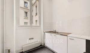 Sale Apartment Paris 1er
