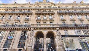 Sale Apartment Paris 1er