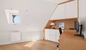 Sale Apartment Paris 1er