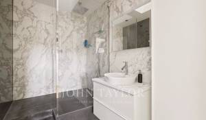 Sale Apartment Paris 1er