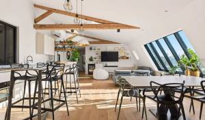 Sale Apartment Paris 1er