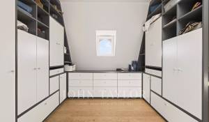 Sale Apartment Paris 1er