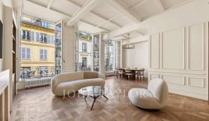 Sale Apartment Paris 1er