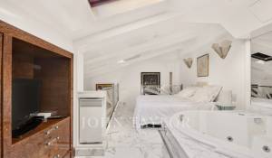 Sale Apartment Paris 1er