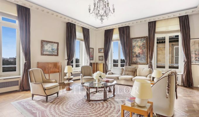 Sale Apartment Paris 1er