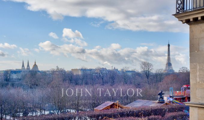 Sale Apartment Paris 1er