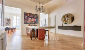 Sale Apartment Paris 2ème