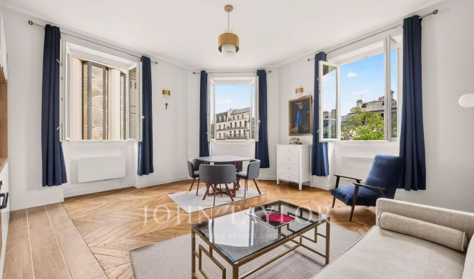 Sale Apartment Paris 2ème