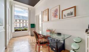 Sale Apartment Paris 3ème