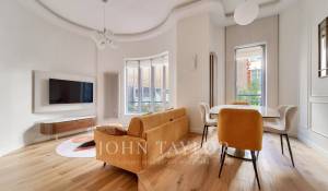 Sale Apartment Paris 3ème