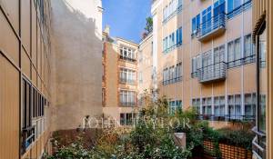 Sale Apartment Paris 3ème