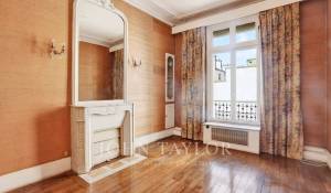 Sale Apartment Paris 3ème