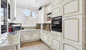 Sale Apartment Paris 3ème