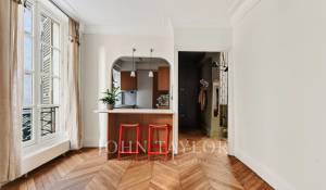 Sale Apartment Paris 3ème