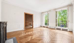 Sale Apartment Paris 4ème