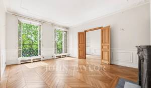 Sale Apartment Paris 4ème
