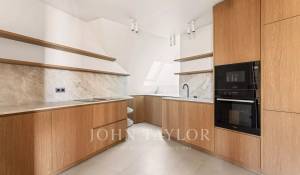 Sale Apartment Paris 4ème