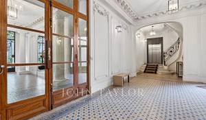 Sale Apartment Paris 4ème