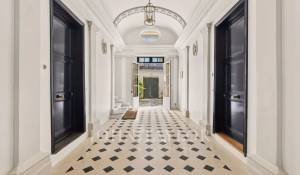 Sale Apartment Paris 4ème