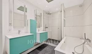 Sale Apartment Paris 4ème