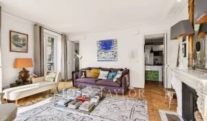 Sale Apartment Paris 4ème