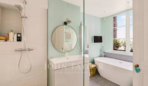 Sale Apartment Paris 4ème