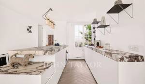 Sale Apartment Paris 4ème