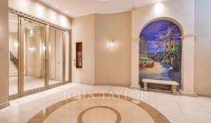 Sale Apartment Paris 6ème