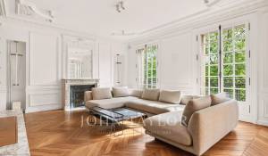 Sale Apartment Paris 6ème