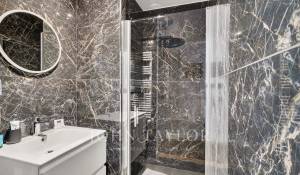 Sale Apartment Paris 6ème