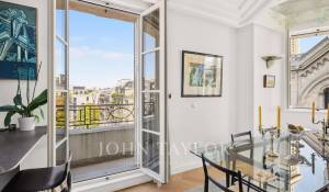 Sale Apartment Paris 6ème