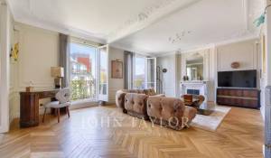 Sale Apartment Paris 7ème