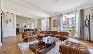 Sale Apartment Paris 7ème