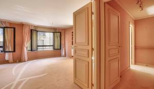 Sale Apartment Paris 7ème