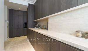 Sale Apartment Paris 7ème