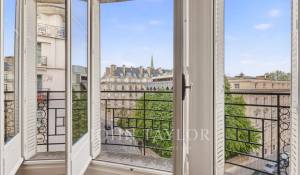 Sale Apartment Paris 7ème