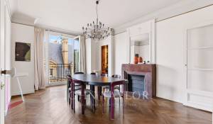 Sale Apartment Paris 7ème