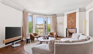 Sale Apartment Paris 7ème
