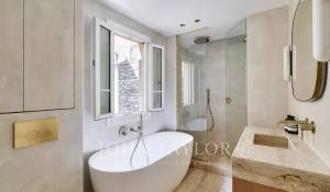 Sale Apartment Paris 7ème