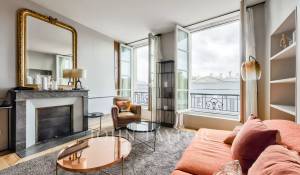 Sale Apartment Paris 7ème