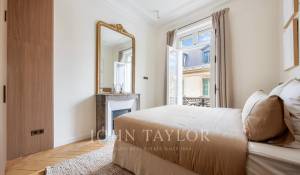 Sale Apartment Paris 7ème