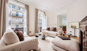 Sale Apartment Paris 7ème