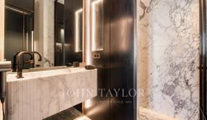 Sale Apartment Paris 7ème