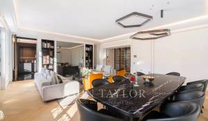 Sale Apartment Paris 7ème