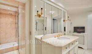 Sale Apartment Paris 7ème