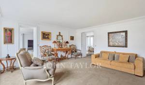 Sale Apartment Paris 7ème