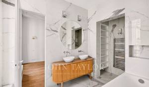 Sale Apartment Paris 7ème