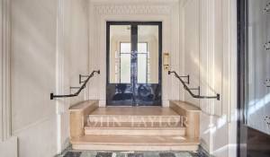 Sale Apartment Paris 7ème