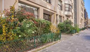 Sale Apartment Paris 7ème