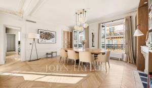 Sale Apartment Paris 7ème